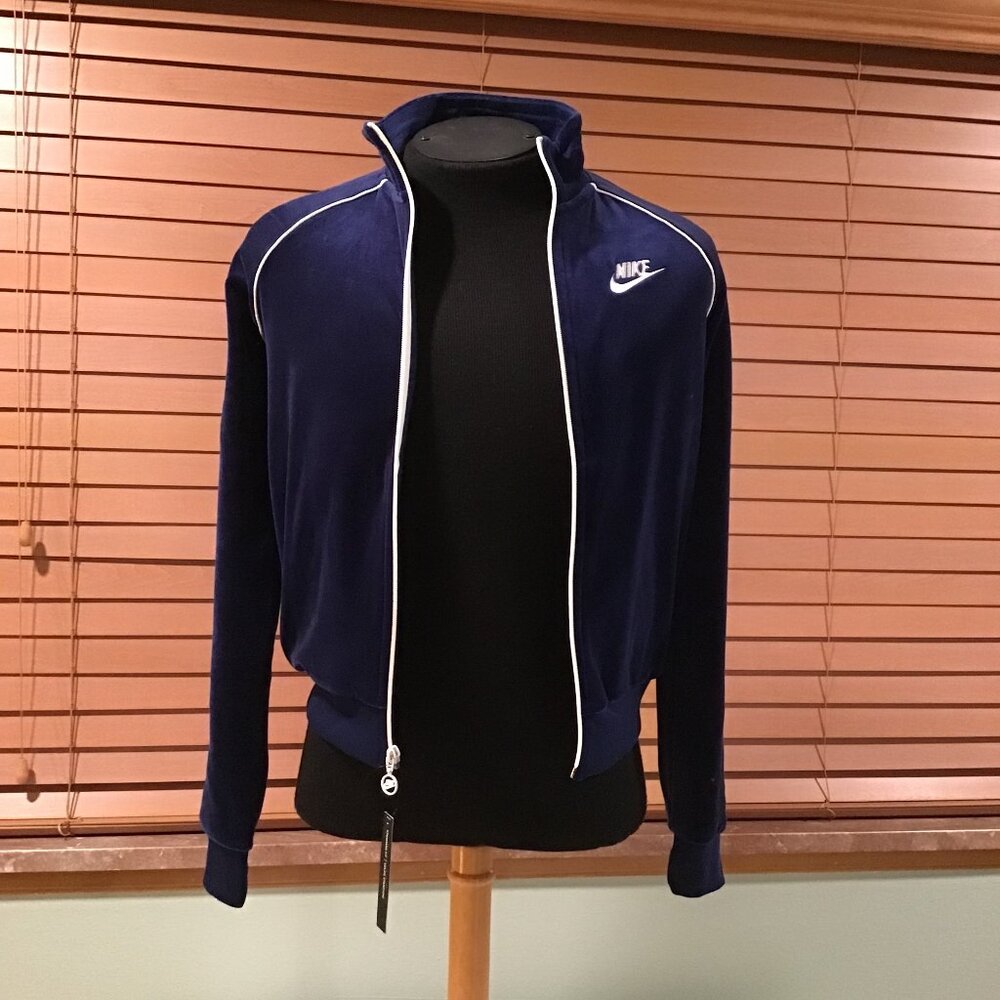 Nike Womens Velour Jacket (NWT)